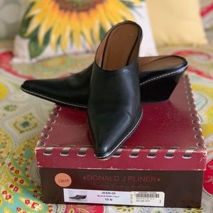 Donald Pliner Jessi Black Western Mules
